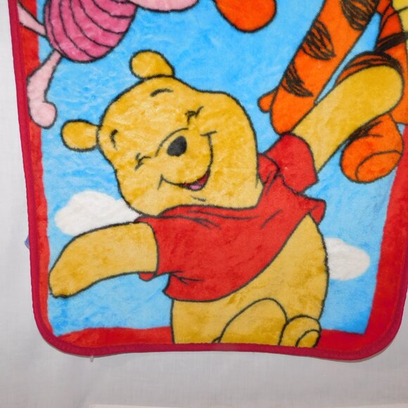 VTG Disney Winnie the Pooh Piglet Tigger Plush Fleece Blanket Red Blue 30 x 42 - Picture 3 of 5